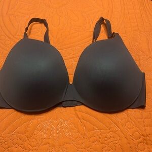 Maidenform t-shirt bra 40D